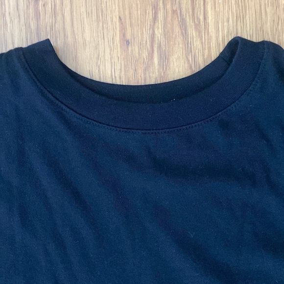 a new day Black crewneck t-shirt - Picture 3 of 10